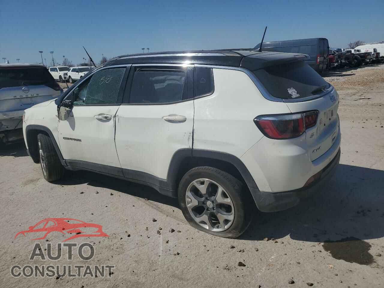 JEEP COMPASS 2018 - 3C4NJDCB4JT245931