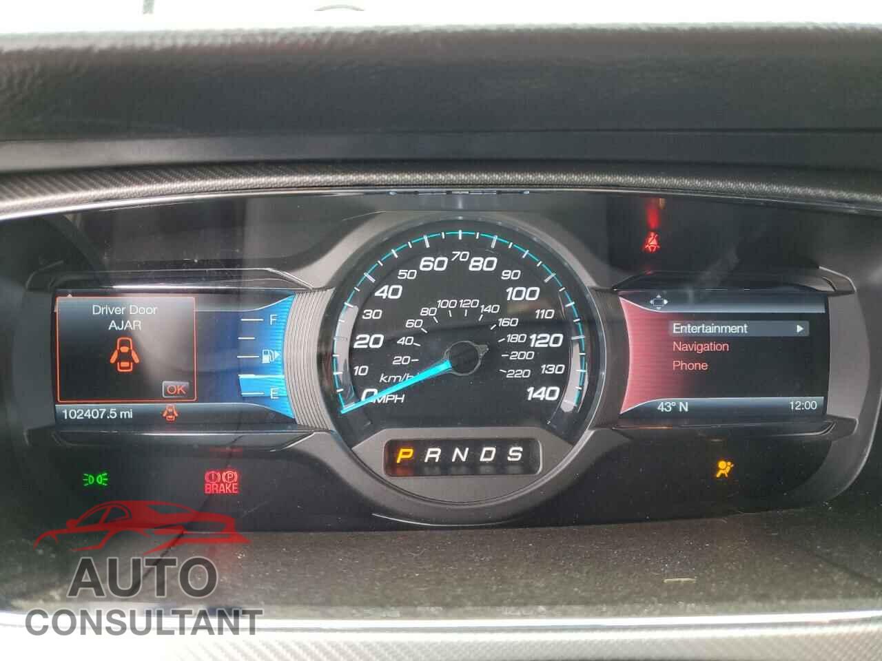 FORD TAURUS 2015 - 1FAHP2KT6FG113703