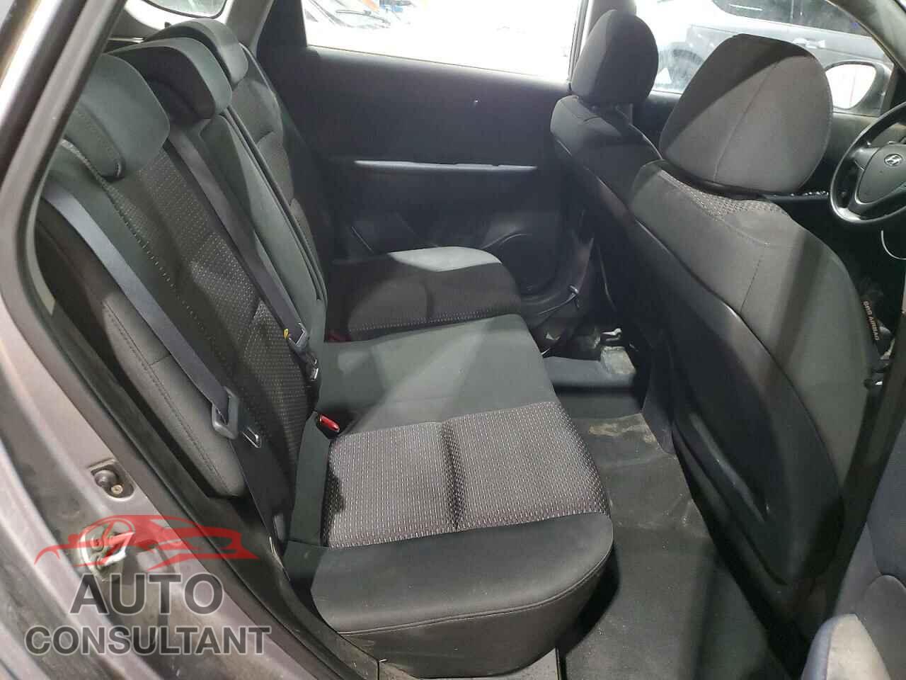 HYUNDAI ELANTRA 2012 - KMHDB8AEXCU156950