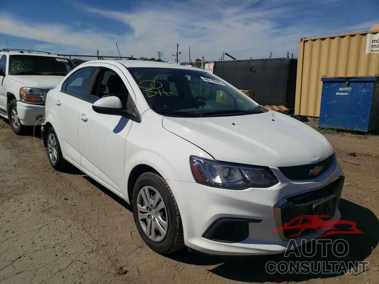 CHEVROLET SONIC 2017 - 1G1JB5SG3H4121513