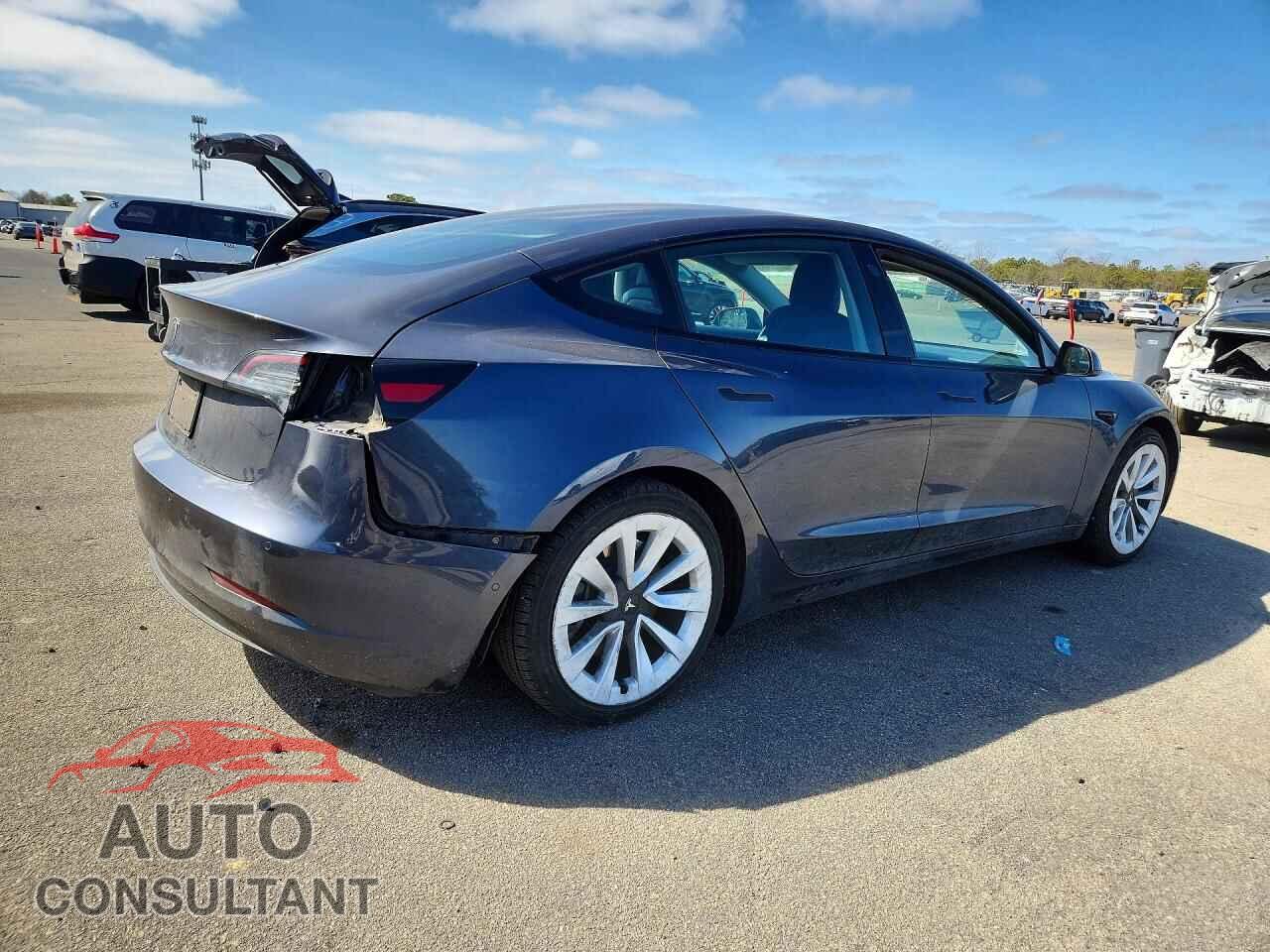 TESLA MODEL 3 2021 - 5YJ3E1EA8MF982616