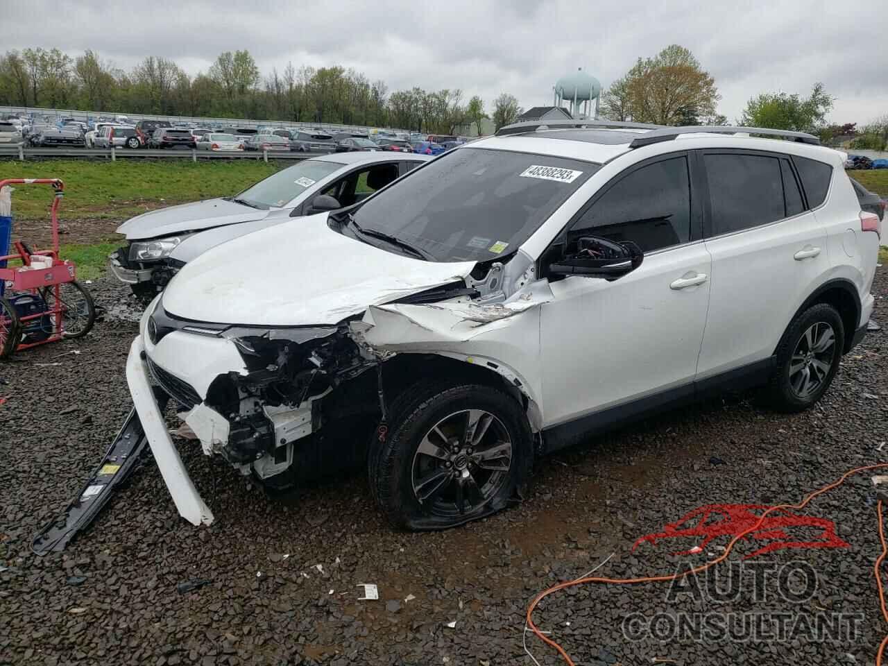 TOYOTA RAV4 2018 - JTMRFREVXJD246076