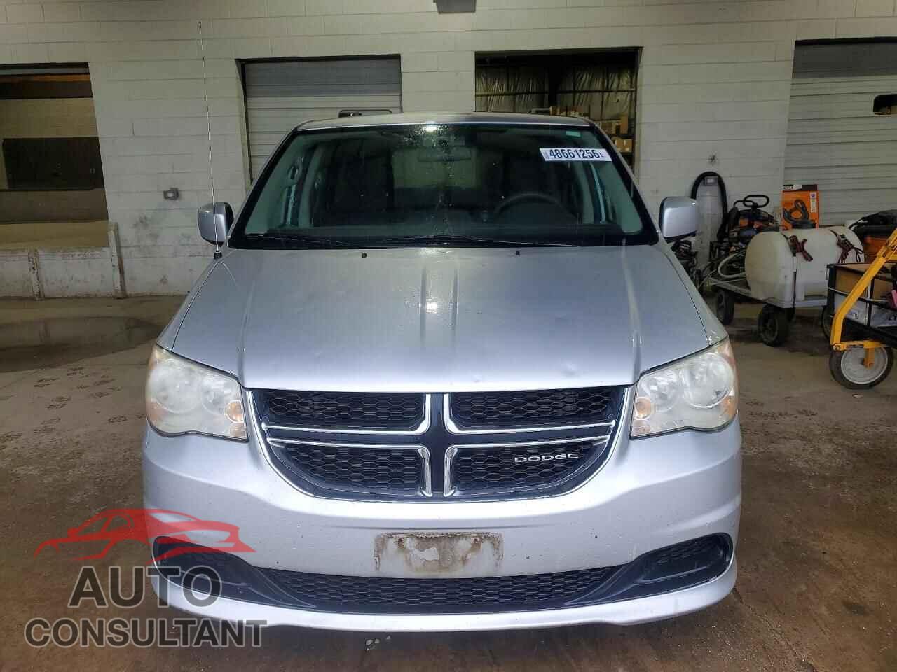 DODGE CARAVAN 2011 - 2D4RN3DG2BR640157
