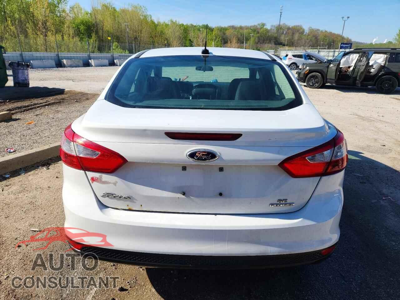FORD FOCUS 2014 - 1FADP3F25EL336312