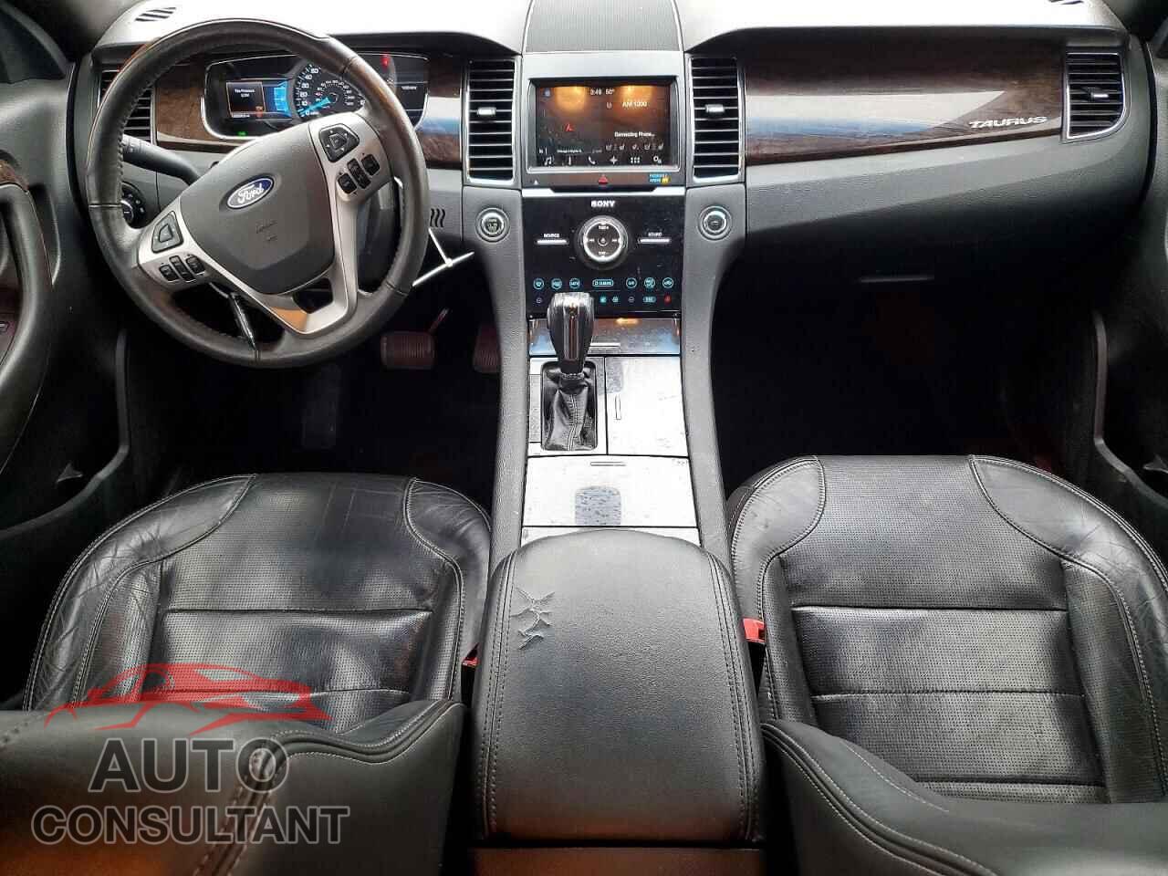 FORD TAURUS 2017 - 1FAHP2J85HG128385