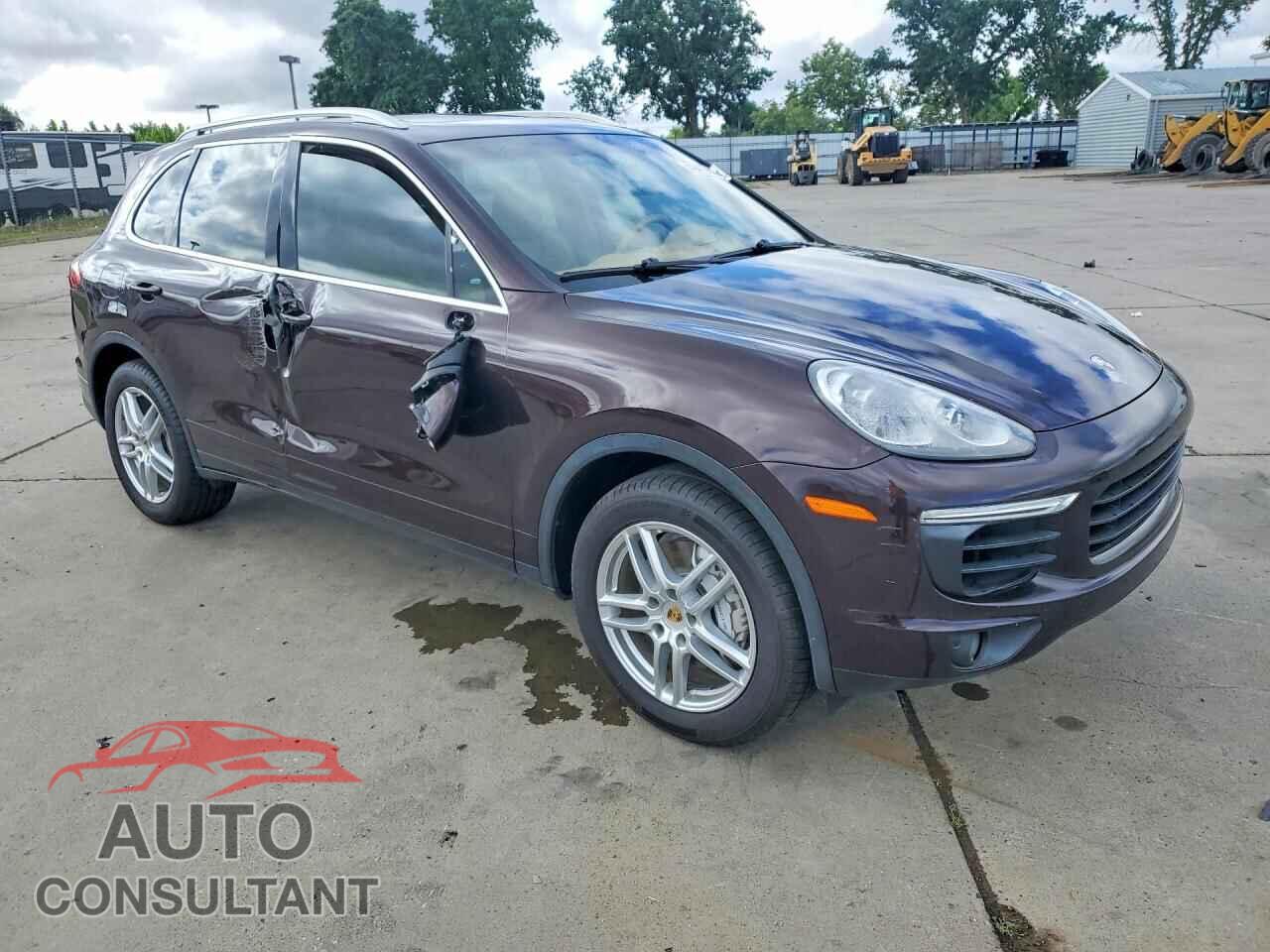 PORSCHE CAYENNE 2016 - WP1AB2A22GLA94898