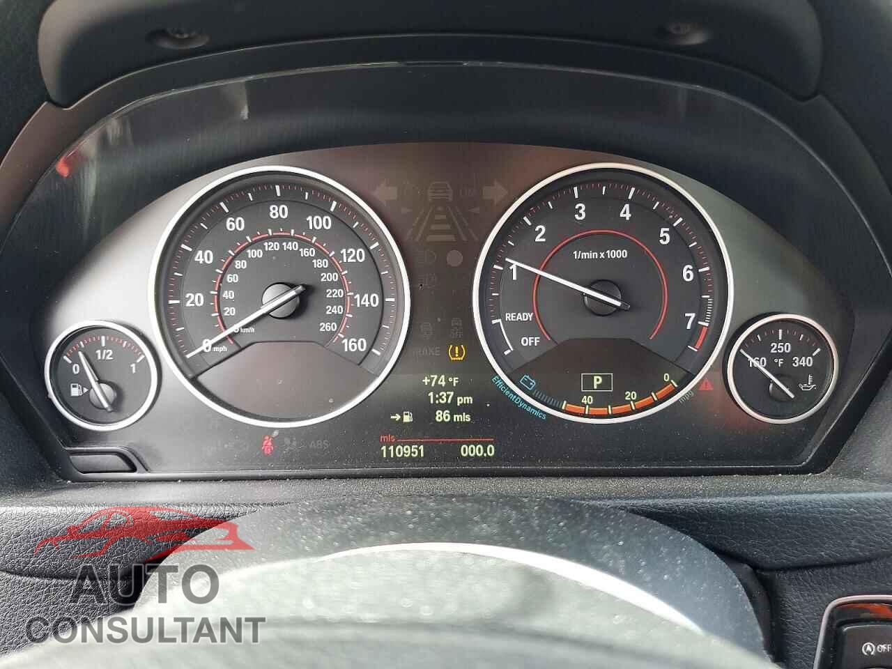 BMW 3 SERIES 2013 - WBA3A5C54DF357390