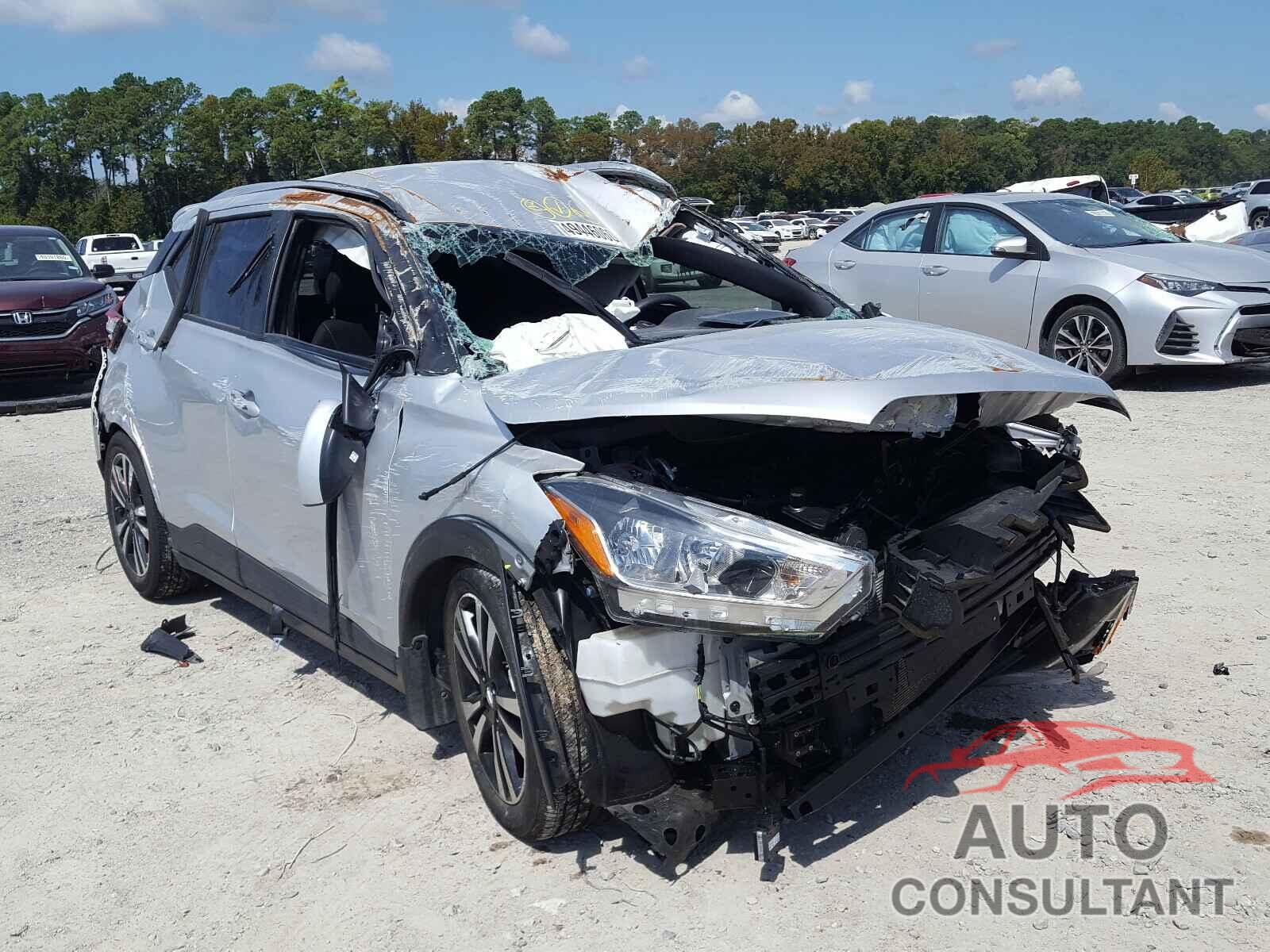 NISSAN KICKS 2019 - 3N1CP5CU6KL536917