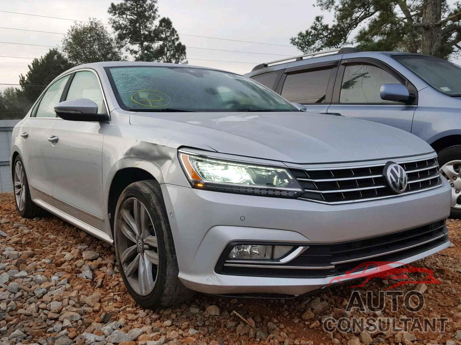VOLKSWAGEN PASSAT 2017 - 1VWCT7A35HC044203