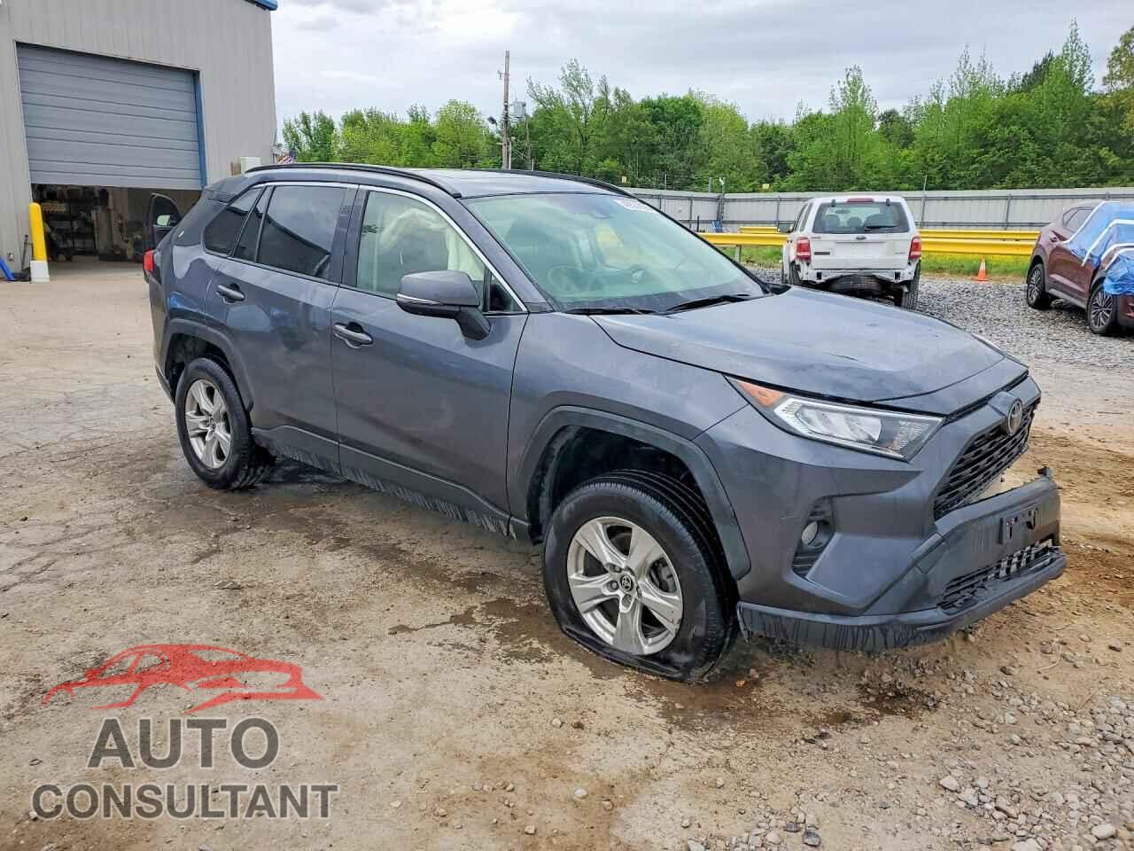 TOYOTA RAV4 2021 - JTMP1RFV3MD076698