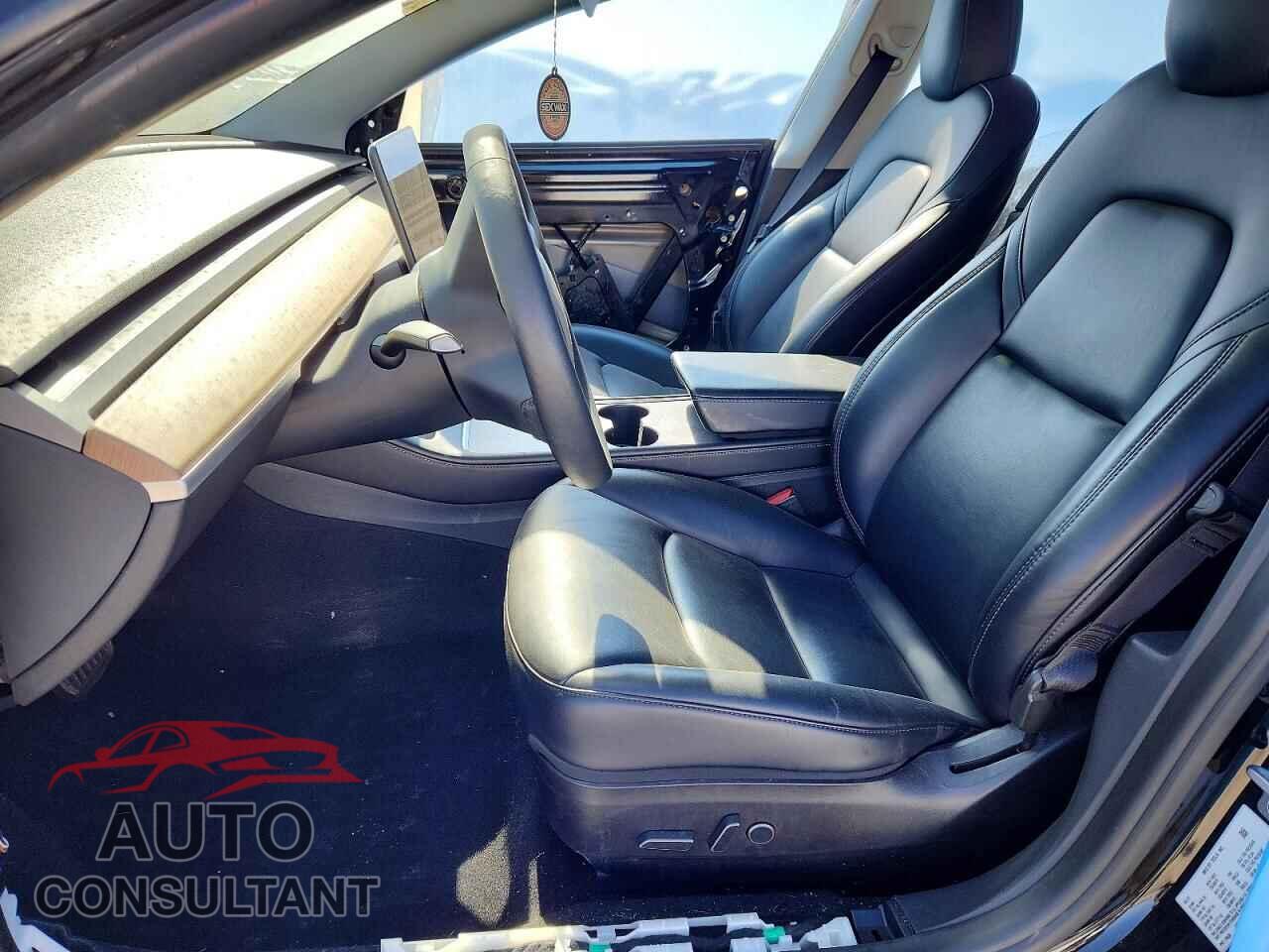 TESLA MODEL 3 2021 - 5YJ3E1EA9MF029929