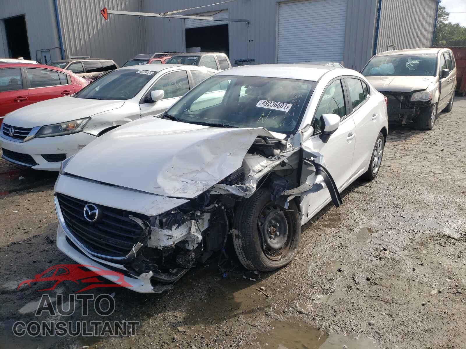 MAZDA 3 2017 - 3MZBN1U73HM141612