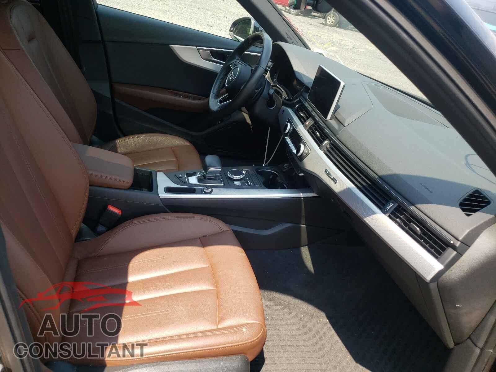 AUDI A4 2017 - WAUDNAF49HN051821