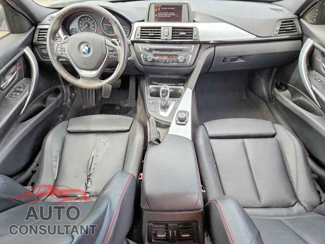 BMW 3 SERIES 2012 - WBA3A5C59CF344018