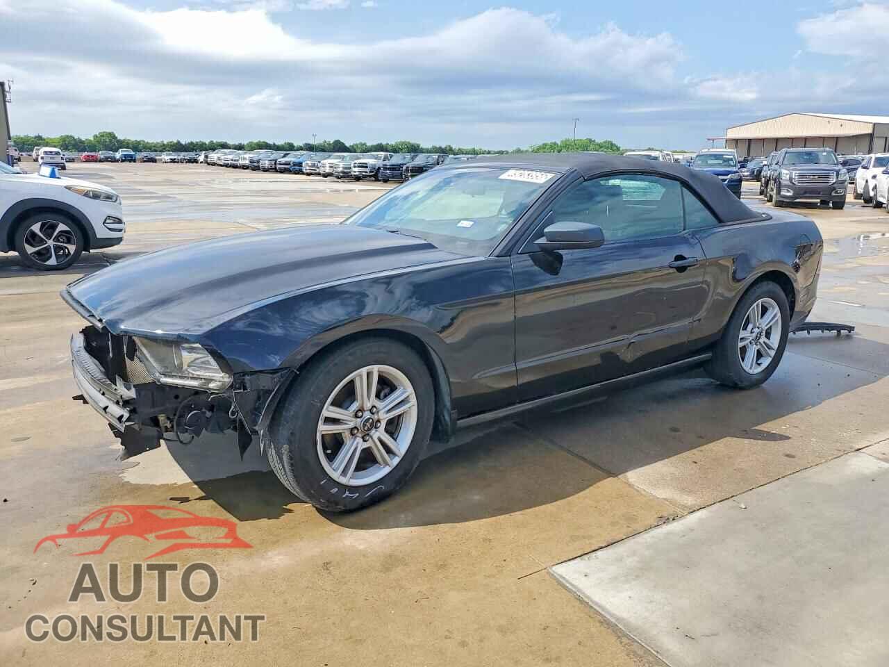 FORD MUSTANG 2014 - 1ZVBP8EM4E5266756
