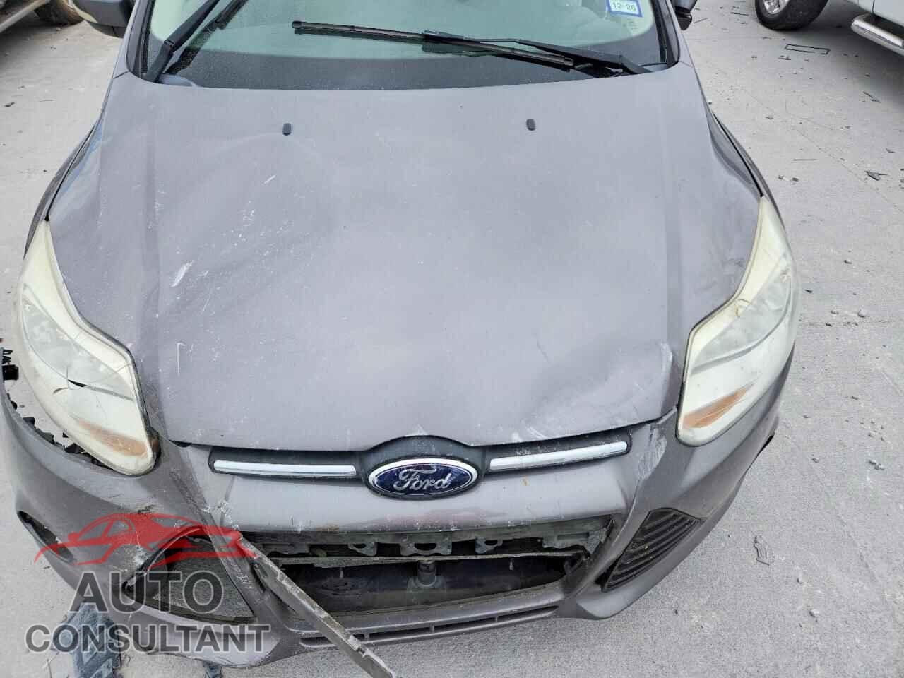 FORD FOCUS 2014 - 1FADP3K2XEL451879