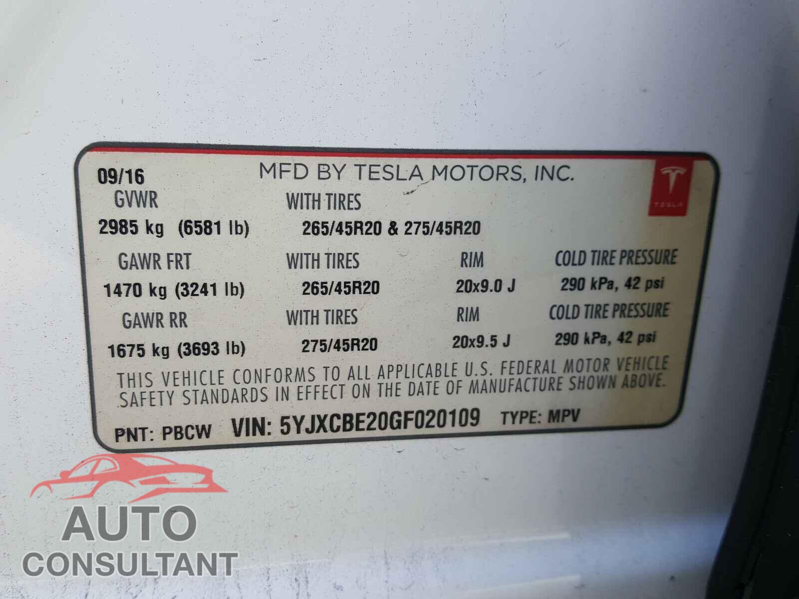 TESLA MODEL X 2016 - 5YJXCBE20GF020109