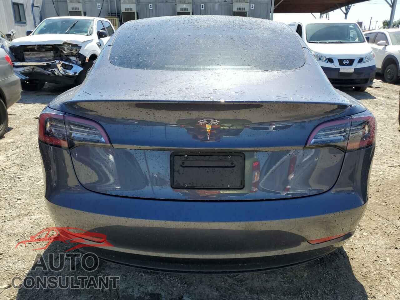 TESLA MODEL 3 2023 - 5YJ3E1EAXPF451597