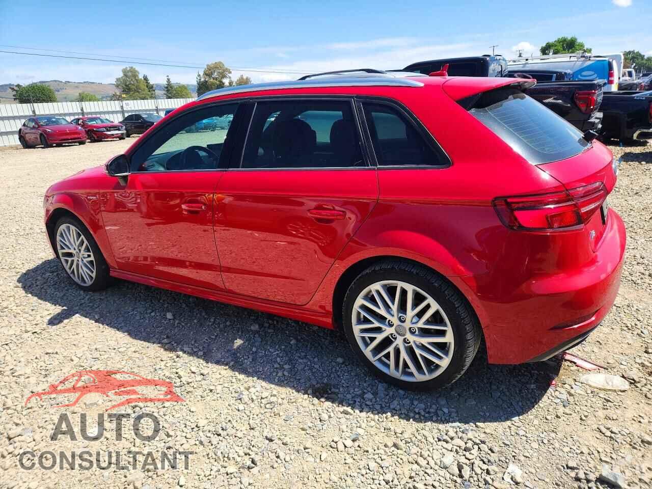 AUDI A3 2018 - WAUUPBFF8JA082010