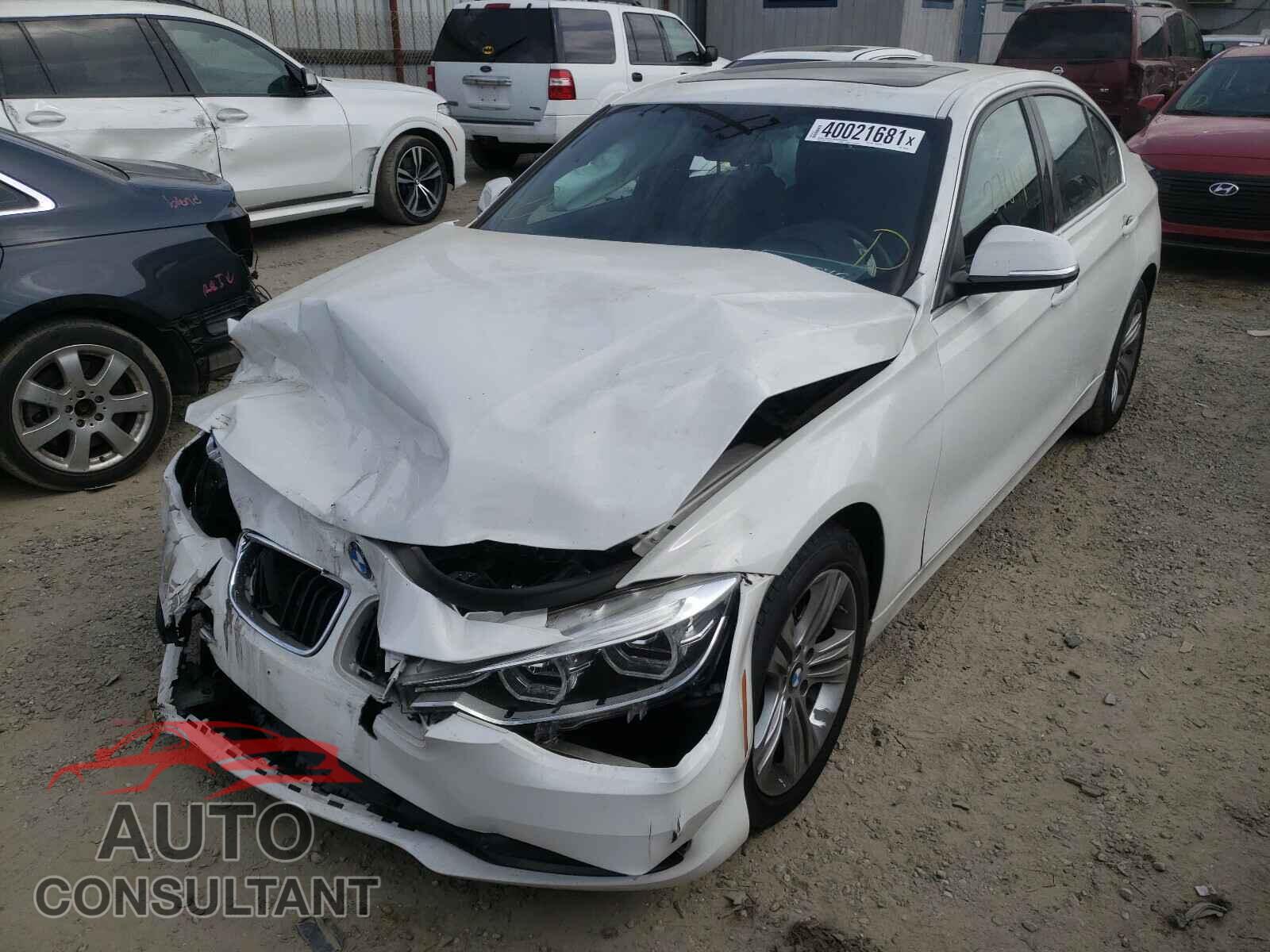 BMW 3 SERIES 2018 - WBA8B9G55JNU96689