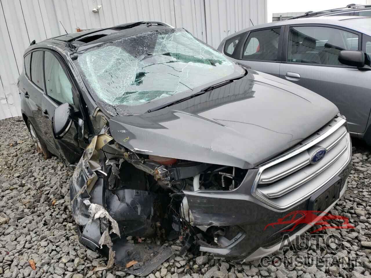 FORD ESCAPE 2017 - 1FMCU9J92HUE42491