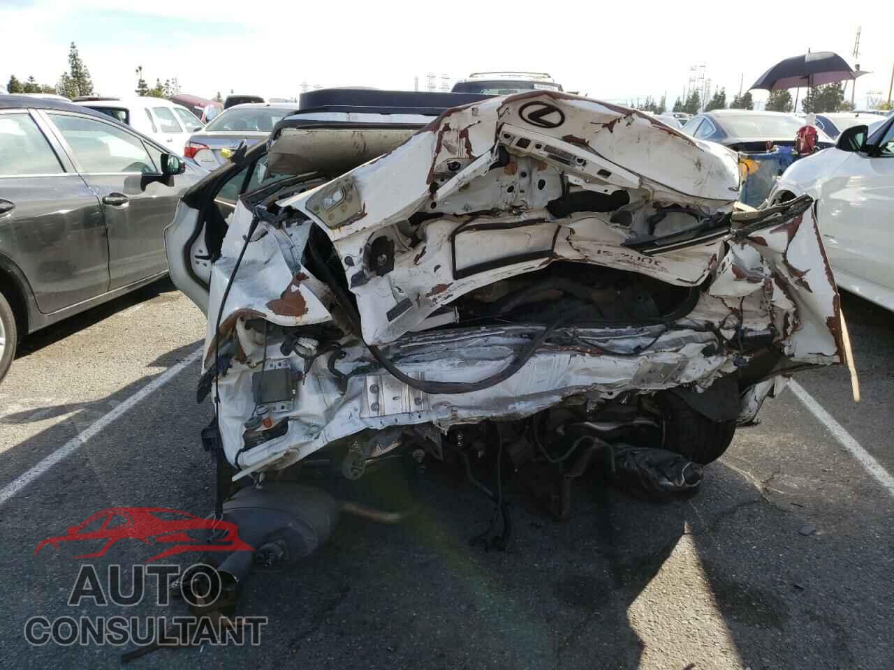 LEXUS IS 2016 - JTHBA1D22G5003209