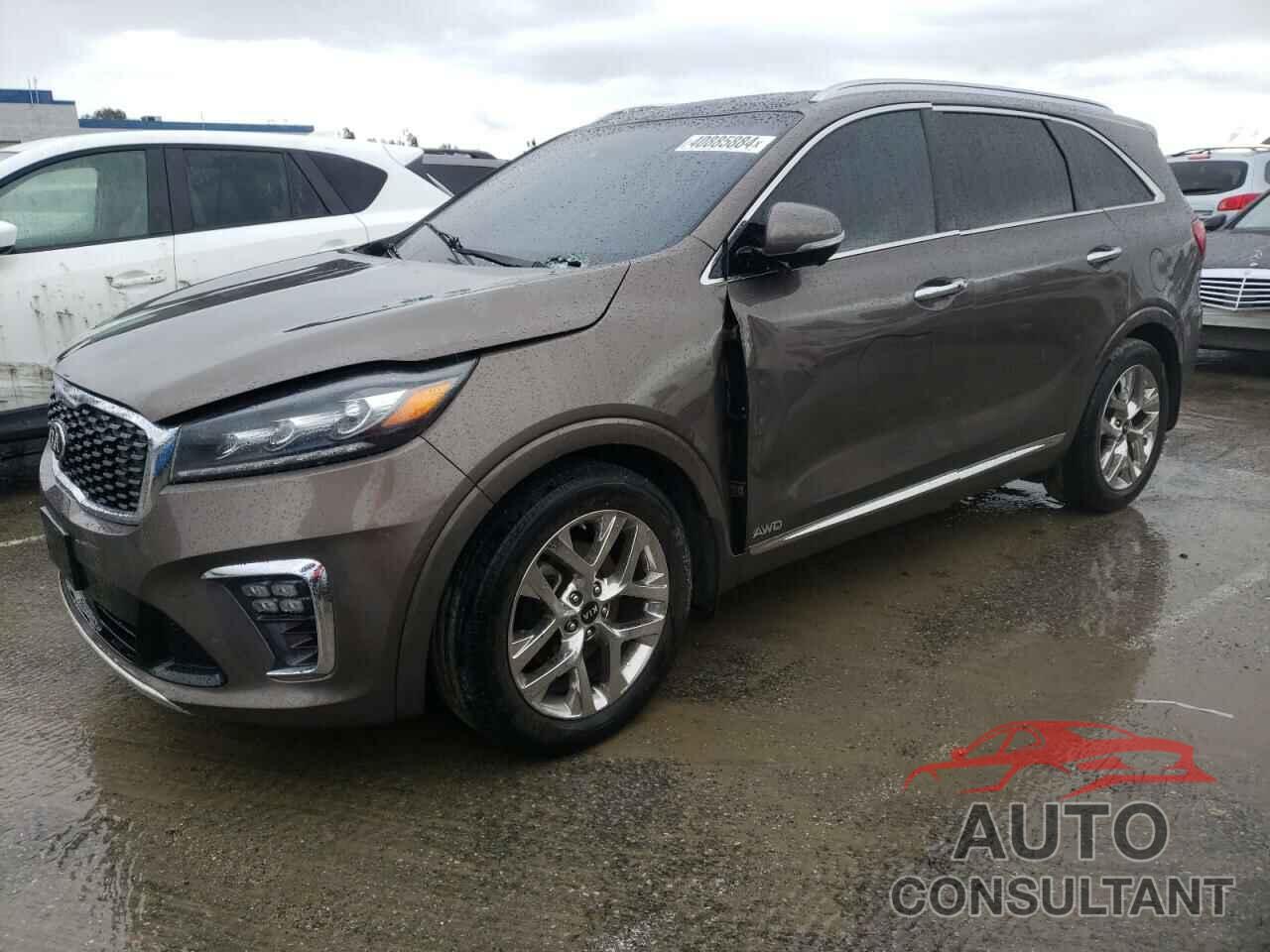 KIA SORENTO 2019 - 5XYPKDA57KG462644