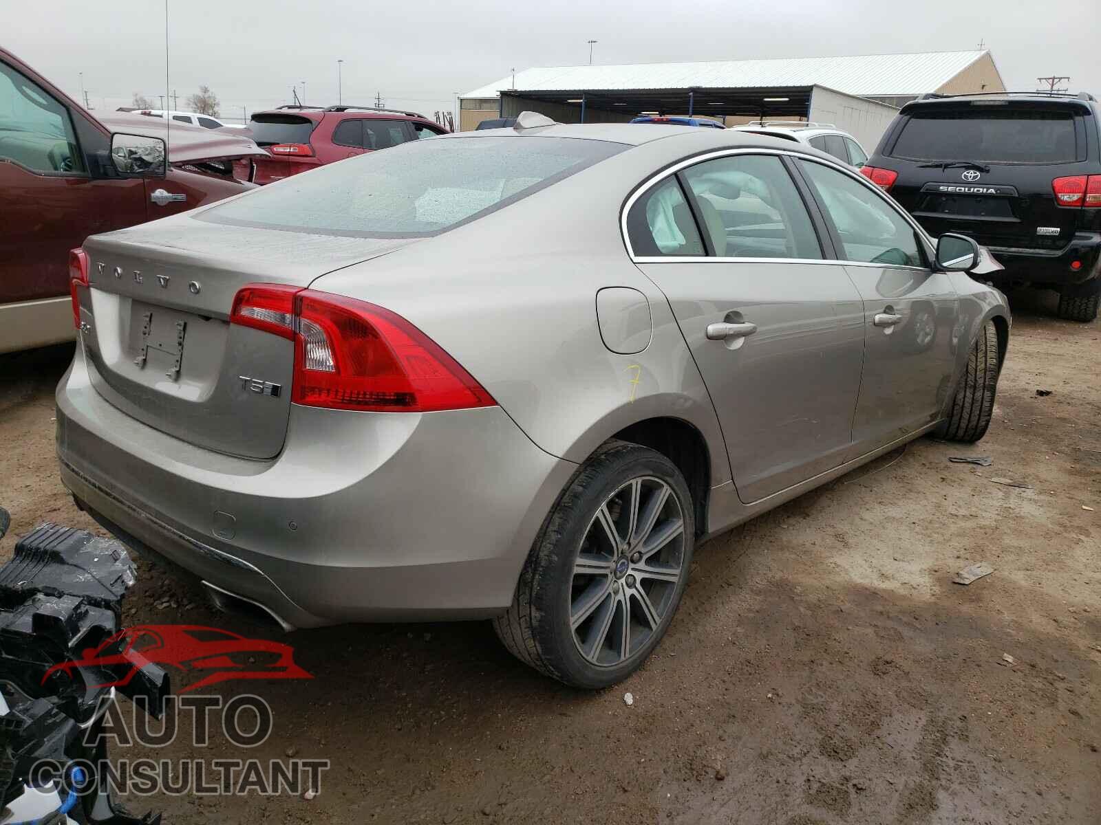 VOLVO S60 2016 - LYV612TK7GB100254