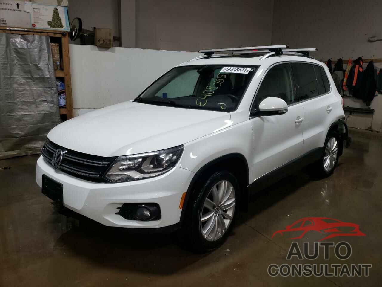 VOLKSWAGEN TIGUAN 2016 - WVGBV7AX6GW586432