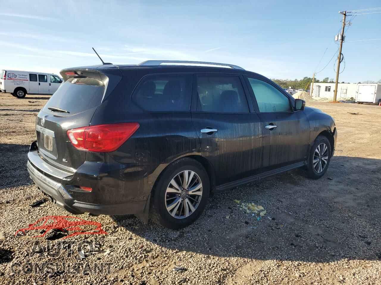 NISSAN PATHFINDER 2017 - 5N1DR2MN2HC668929