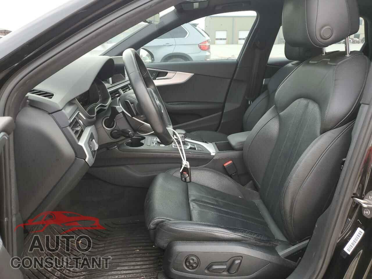 AUDI A4 2017 - WAUENAF47HN012049