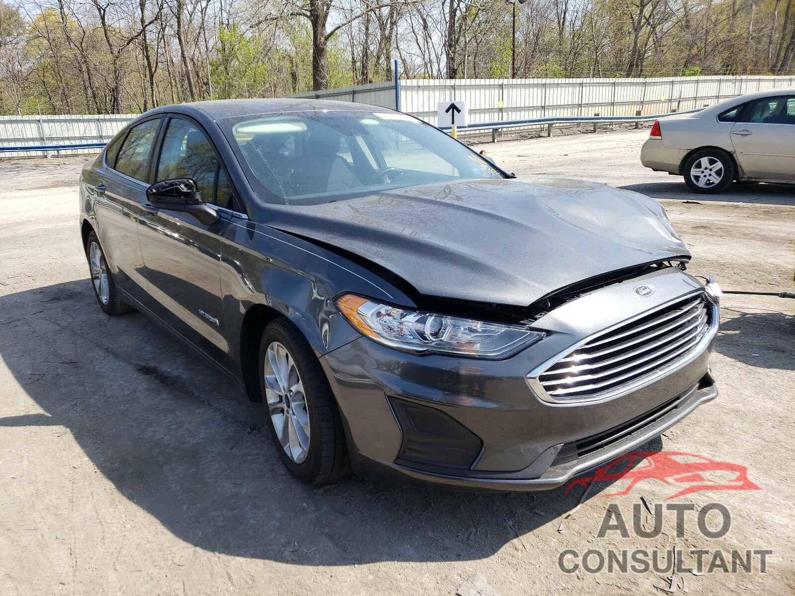 FORD FUSION 2019 - 3FA6P0LUXKR281821