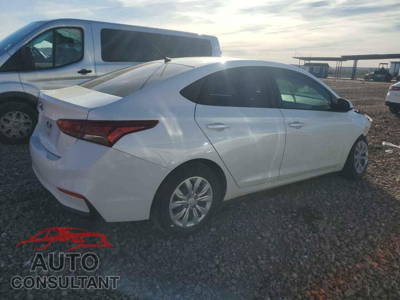 HYUNDAI ACCENT 2022 - 3KPC24A6XNE171662