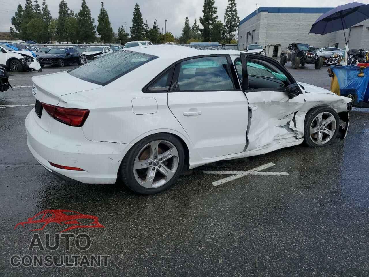 AUDI A3 2017 - WAUAUGFF7H1036641