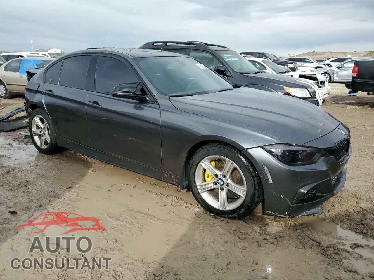 BMW 3 SERIES 2016 - WBA8B3G57GNT62417