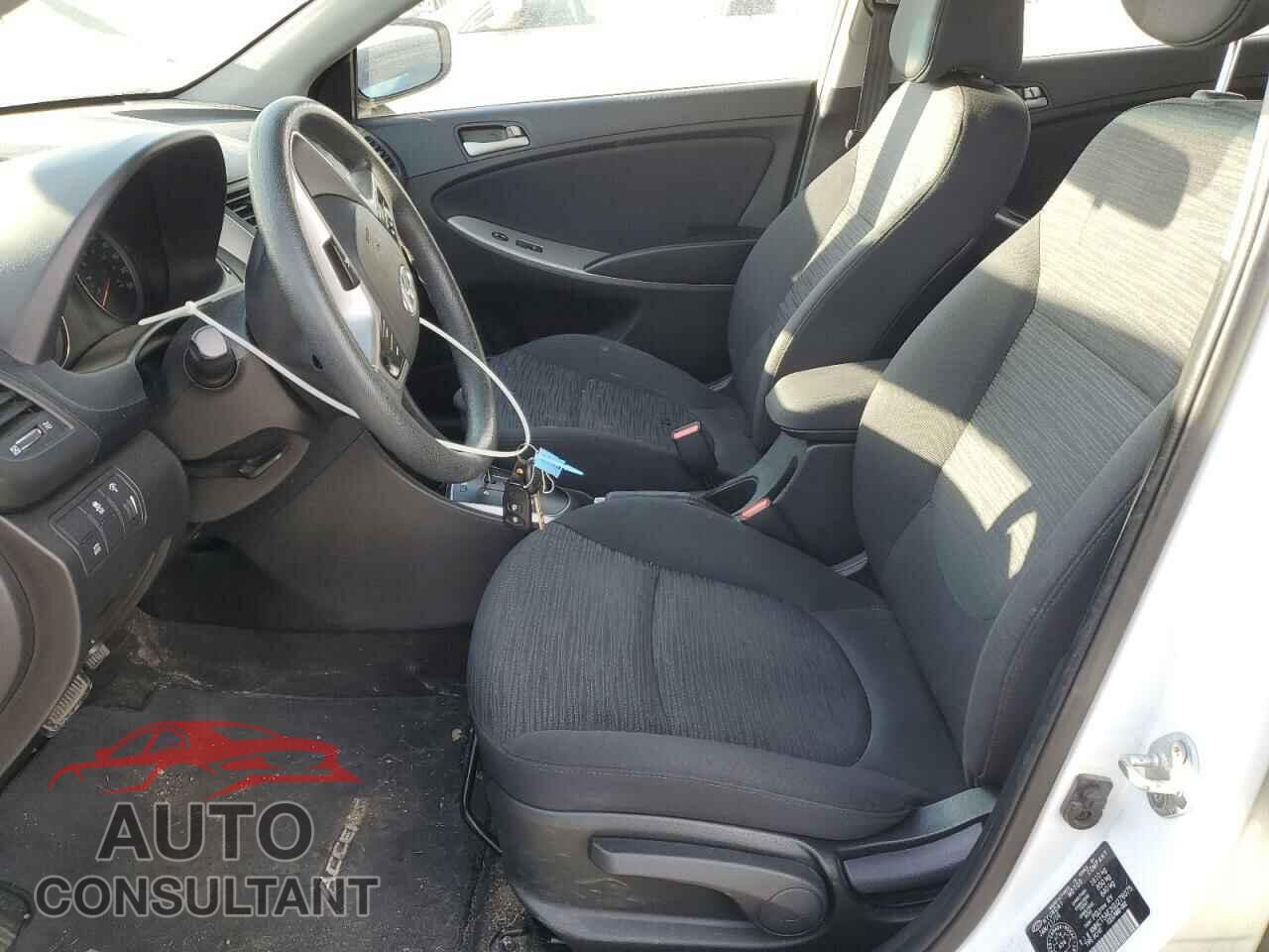 HYUNDAI ACCENT 2016 - KMHCT5AE2GU276075