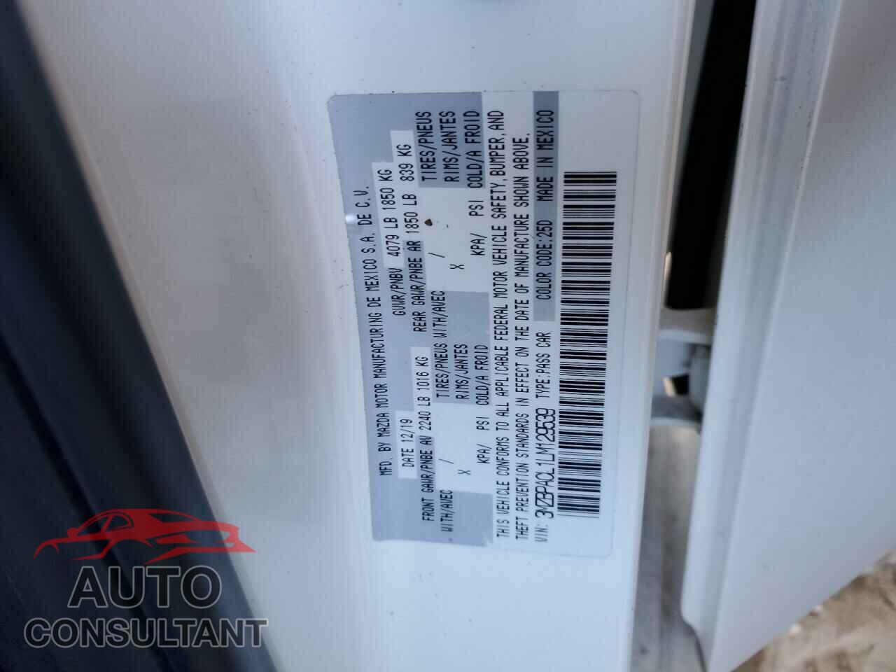 MAZDA 3 2020 - 3MZBPACL1LM129539