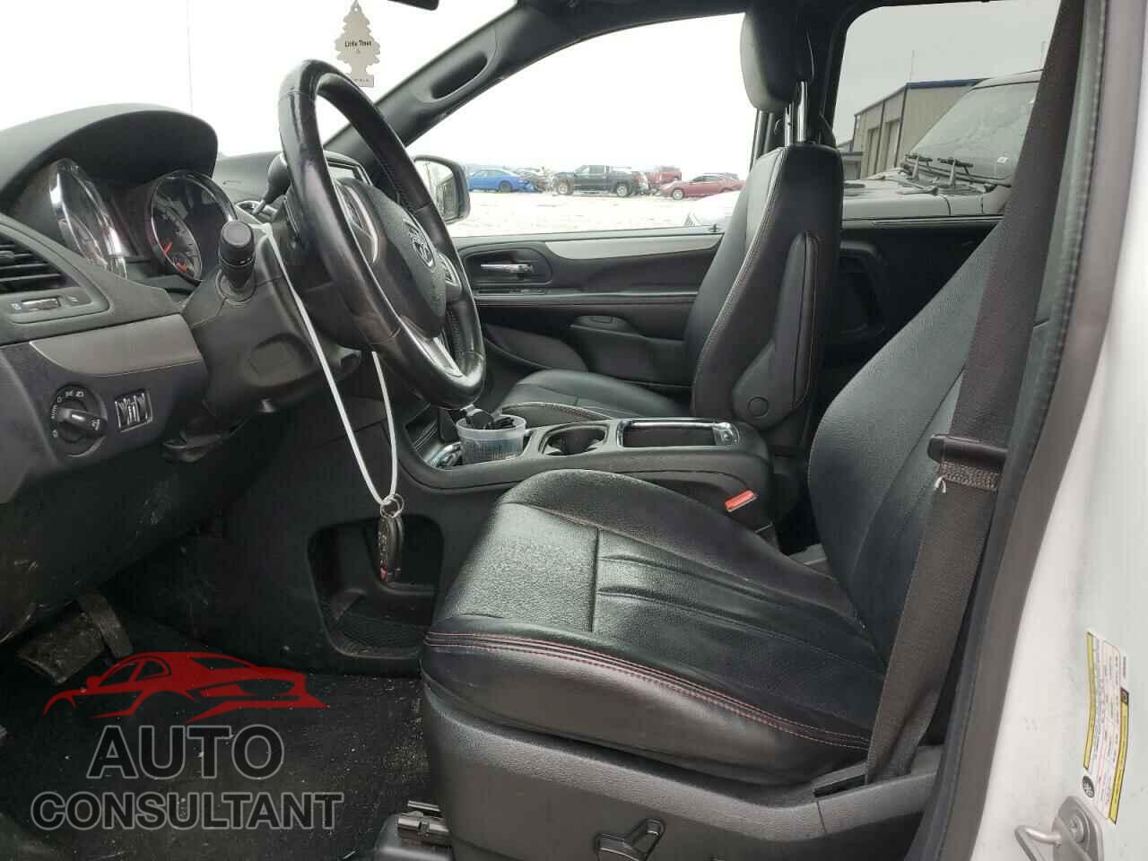 DODGE CARAVAN 2018 - 2C4RDGEG1JR284546