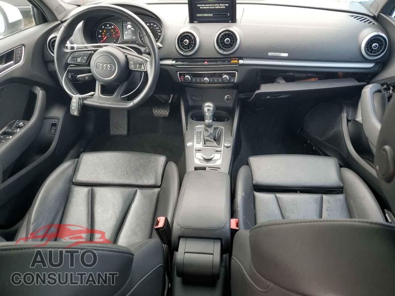 AUDI A3 2017 - WAUAUGFF7H1036641
