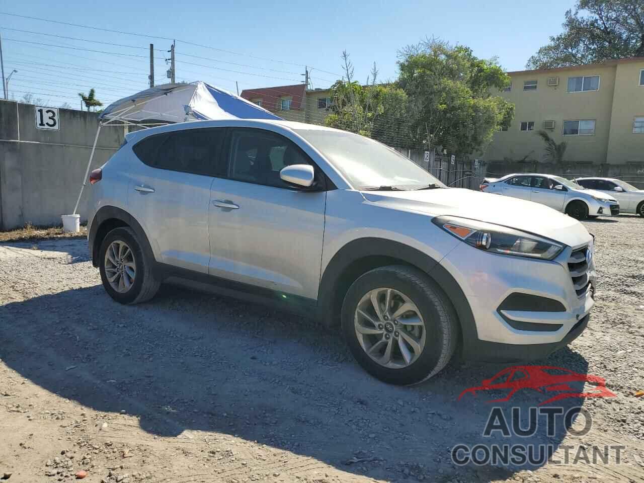 HYUNDAI TUCSON 2017 - KM8J23A42HU412602