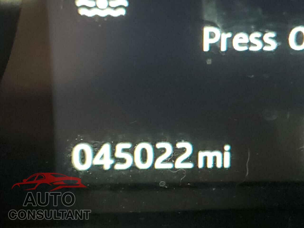 JAGUAR XE 2017 - SAJAF4BV2HA947440