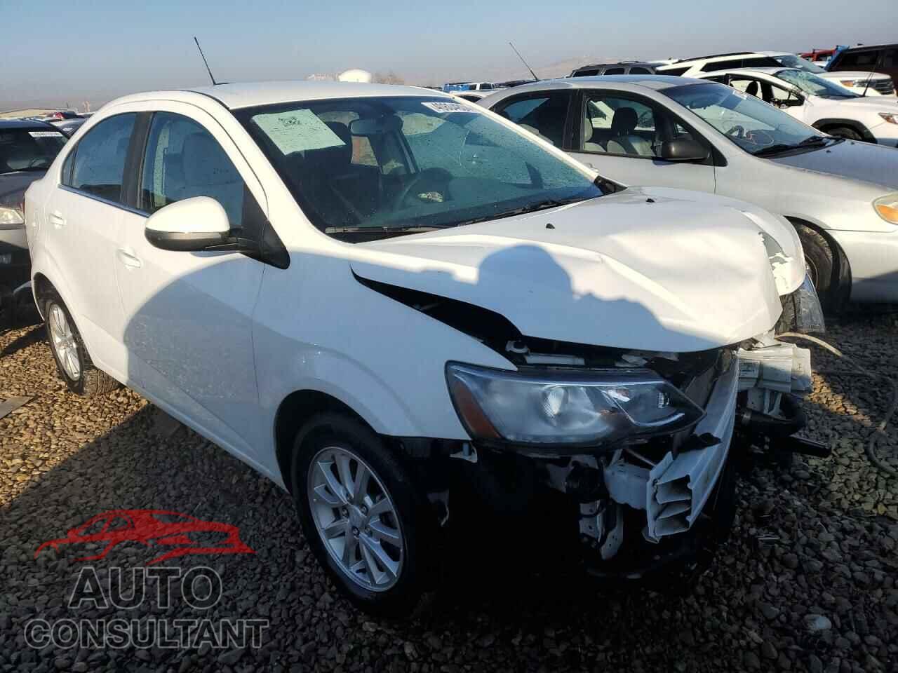 CHEVROLET SONIC 2020 - 1G1JD5SB7L4107010