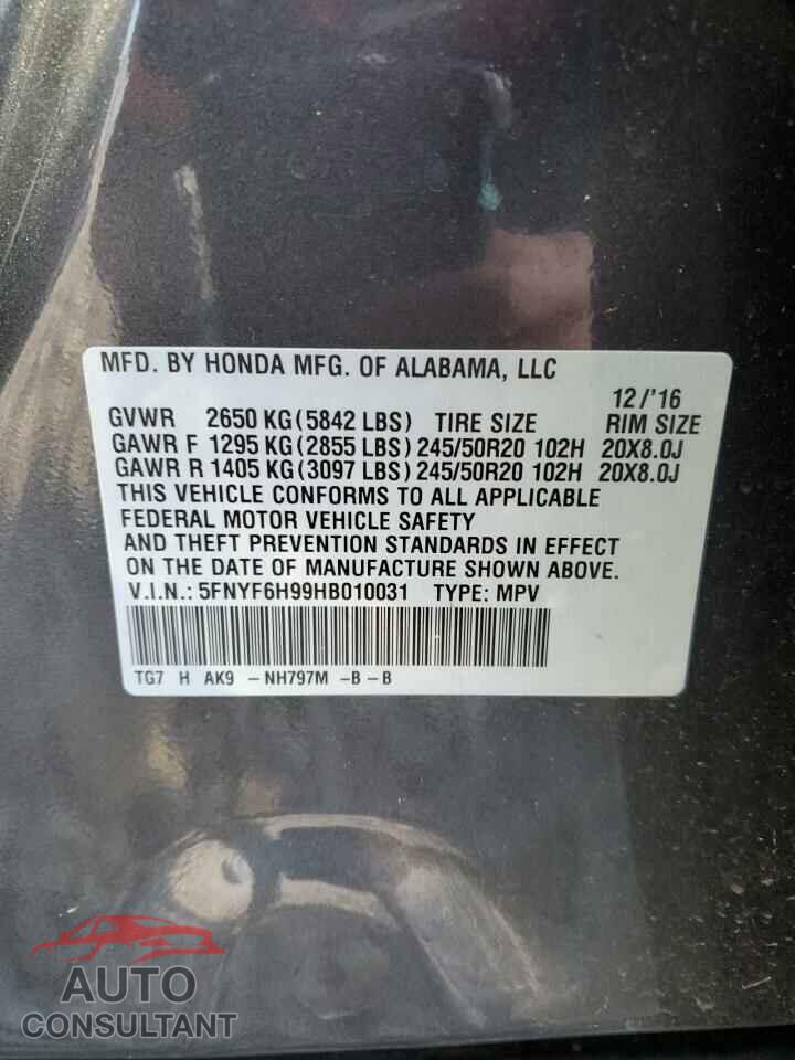 HONDA PILOT 2017 - 5FNYF6H99HB010031