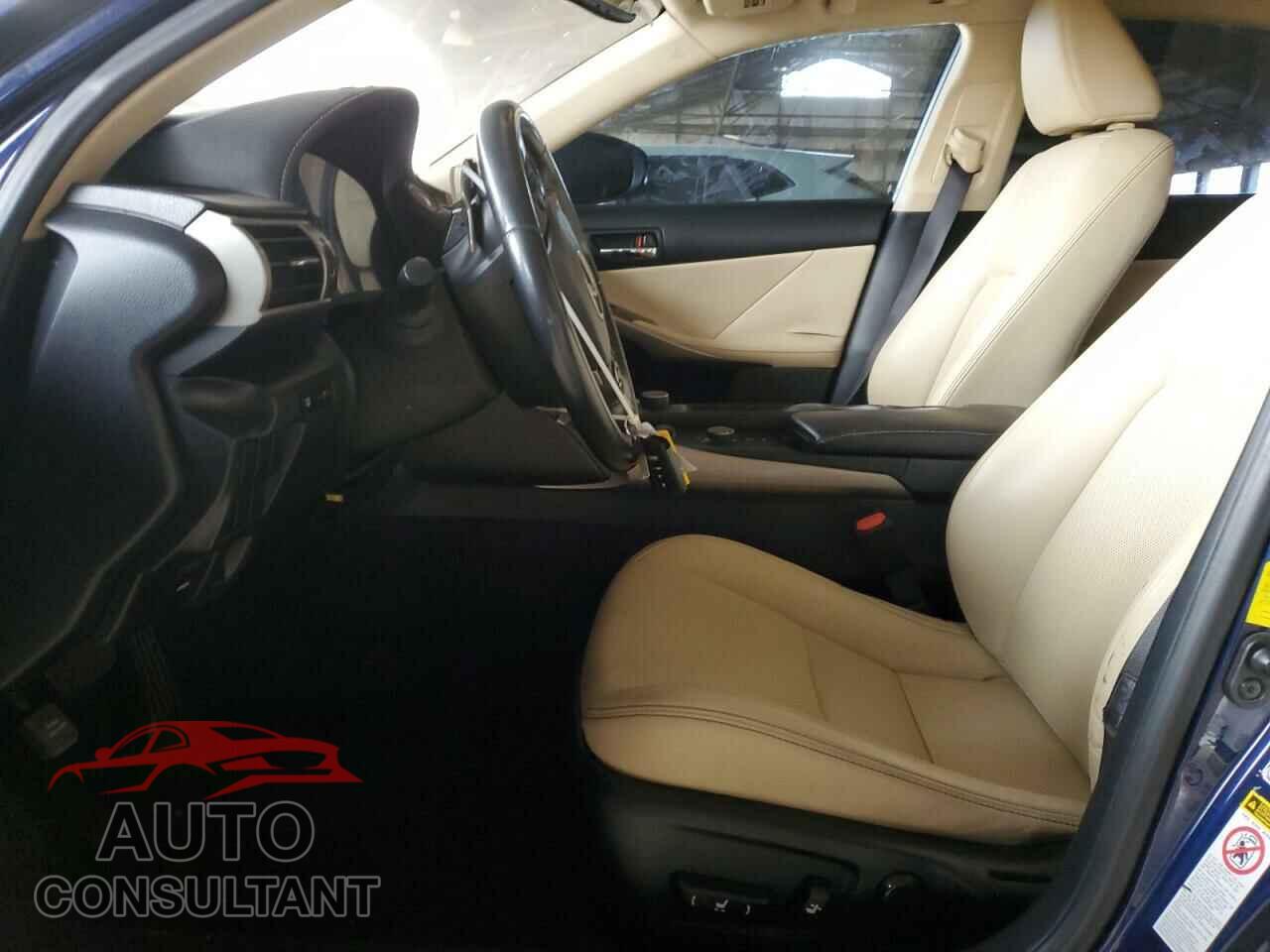 LEXUS IS 2014 - JTHBF1D28E5007800