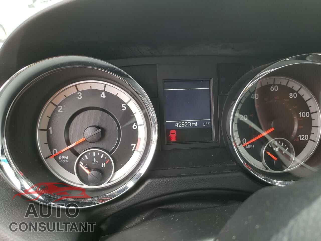 DODGE CARAVAN 2019 - 2C4RDGEG4KR660433