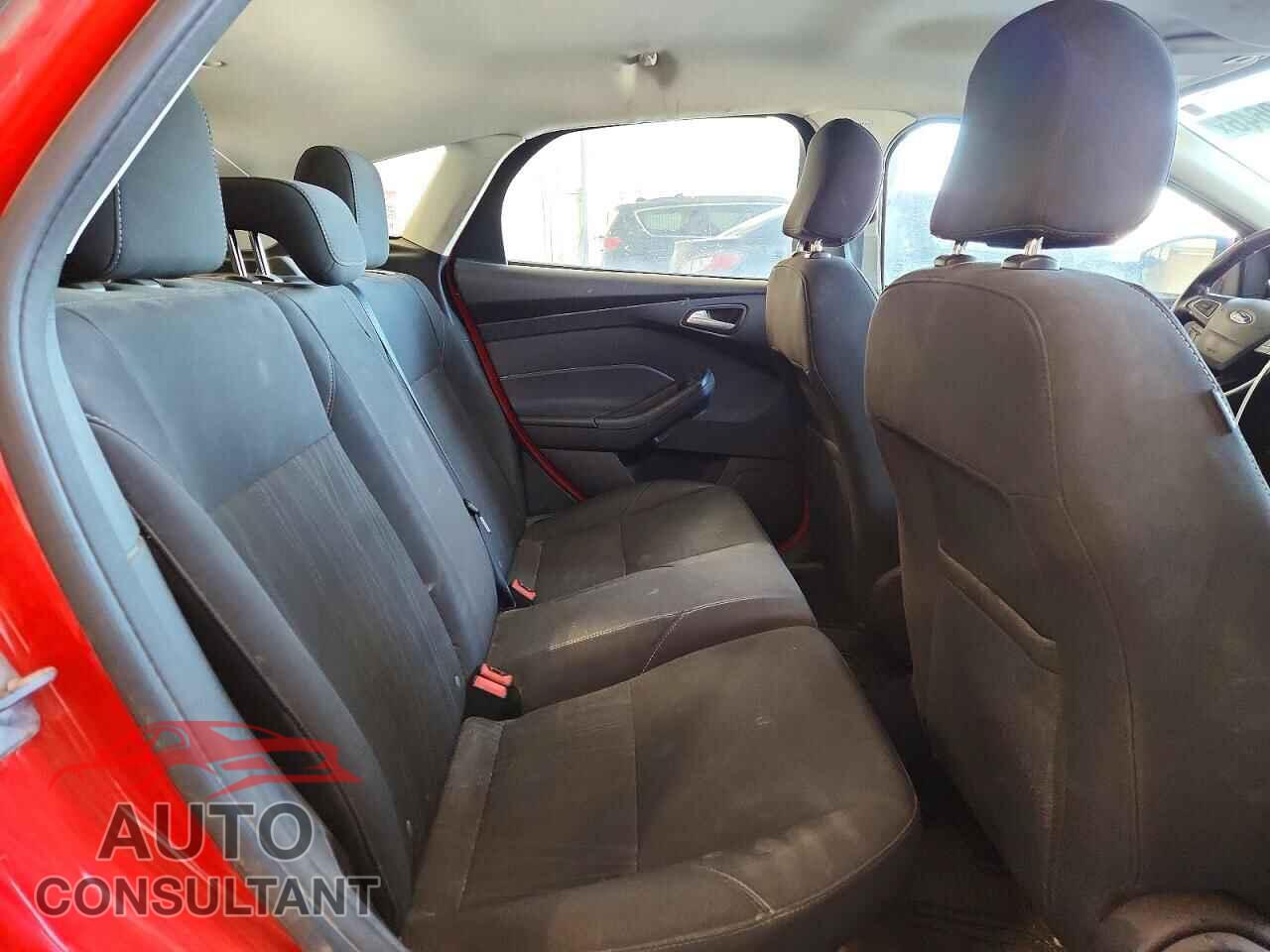 FORD FOCUS 2016 - 1FADP3K29GL358161