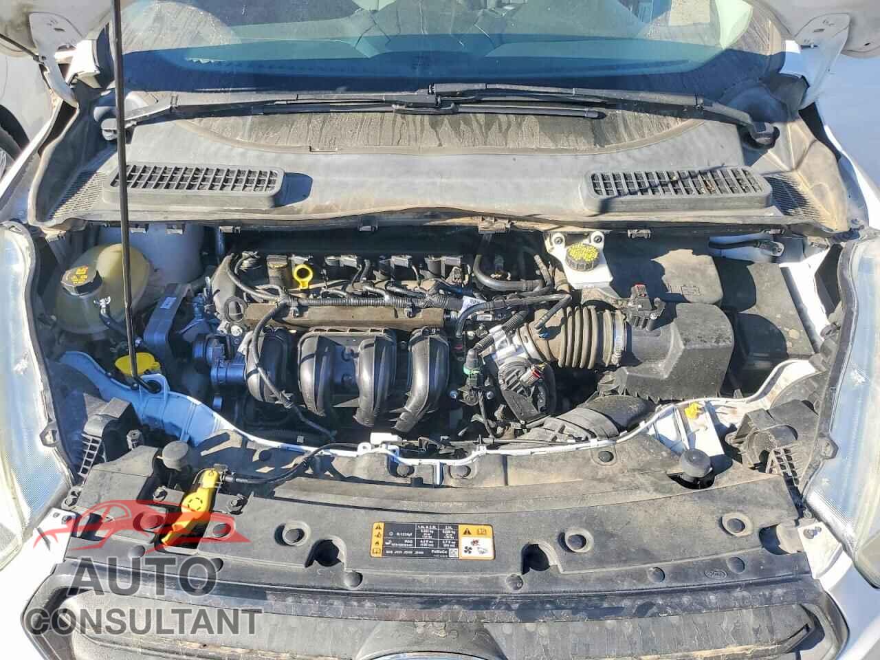 FORD ESCAPE 2017 - 1FMCU0F72HUC11478