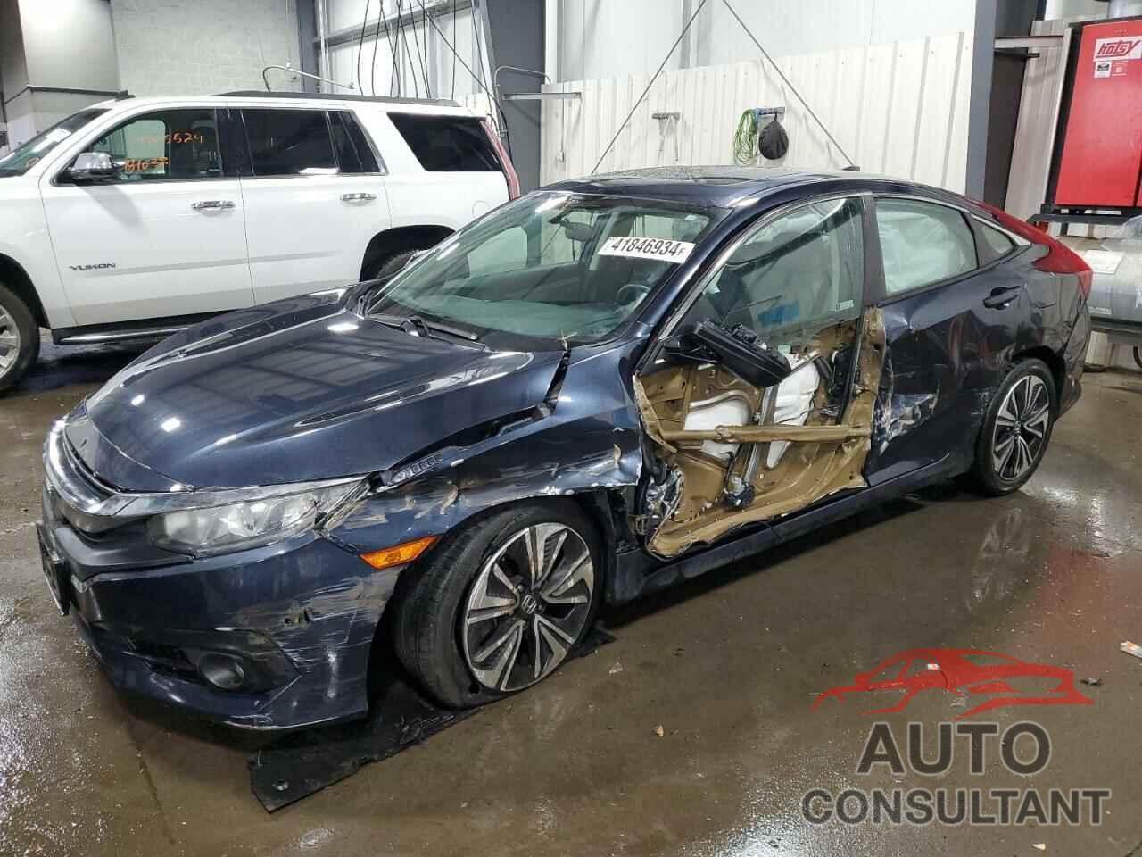 HONDA CIVIC 2018 - 19XFC1F35JE003025