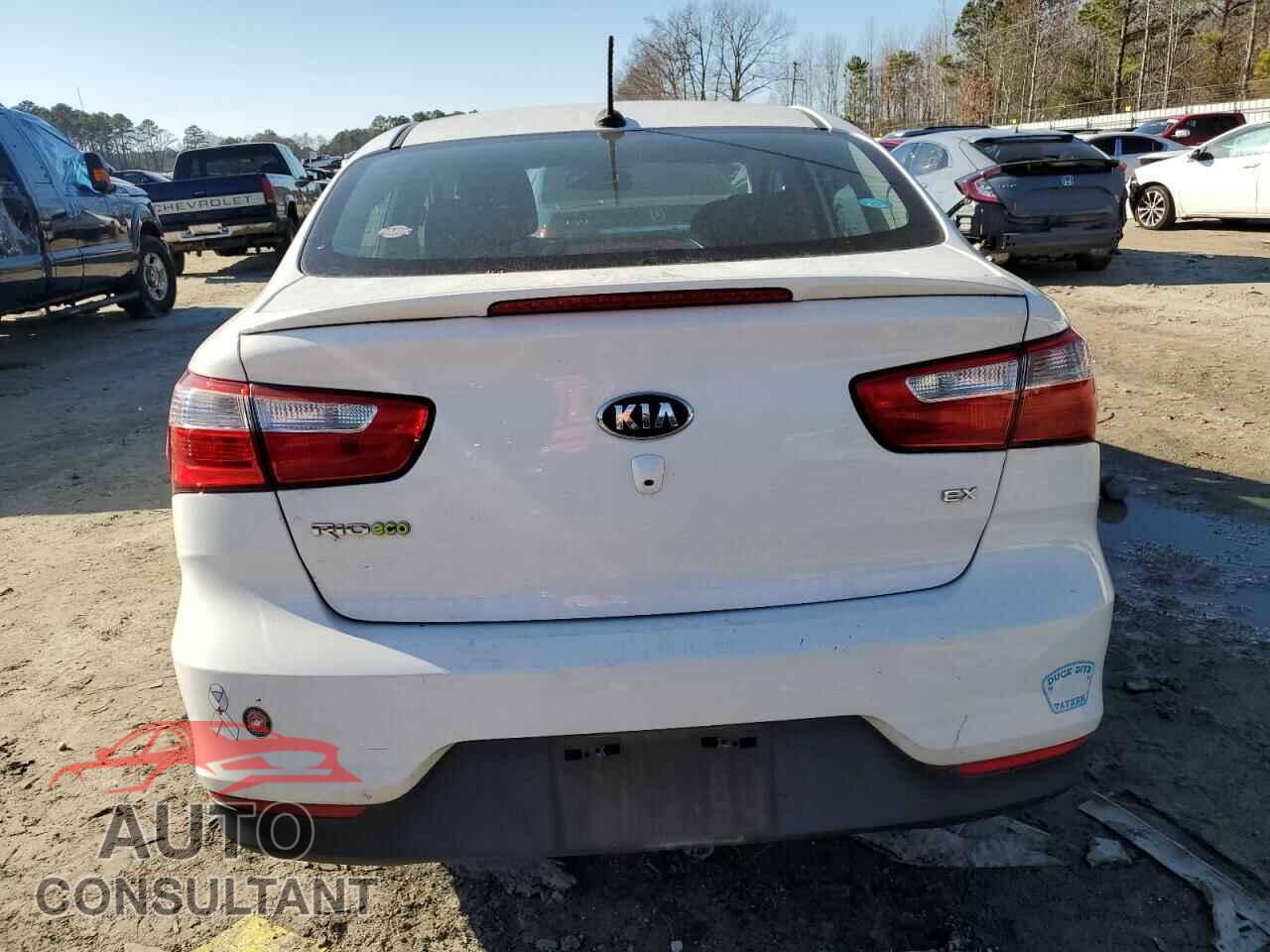 KIA RIO 2017 - KNADN4A32H6059821