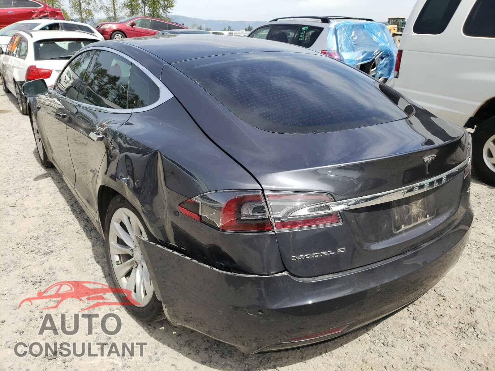 TESLA MODEL S 2017 - 5YJSA1E28HF194702